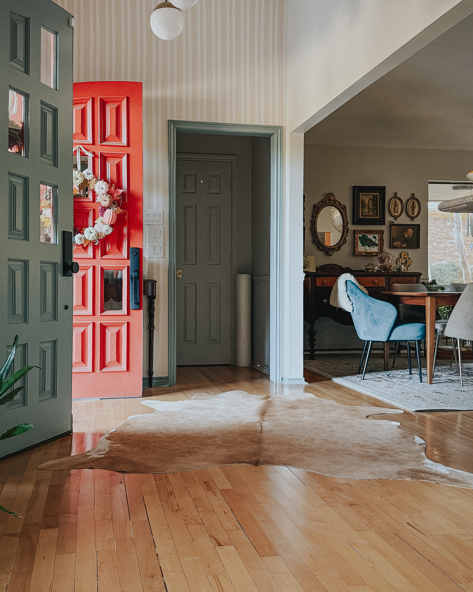 Entryway makeover focused on creating a meaningful home